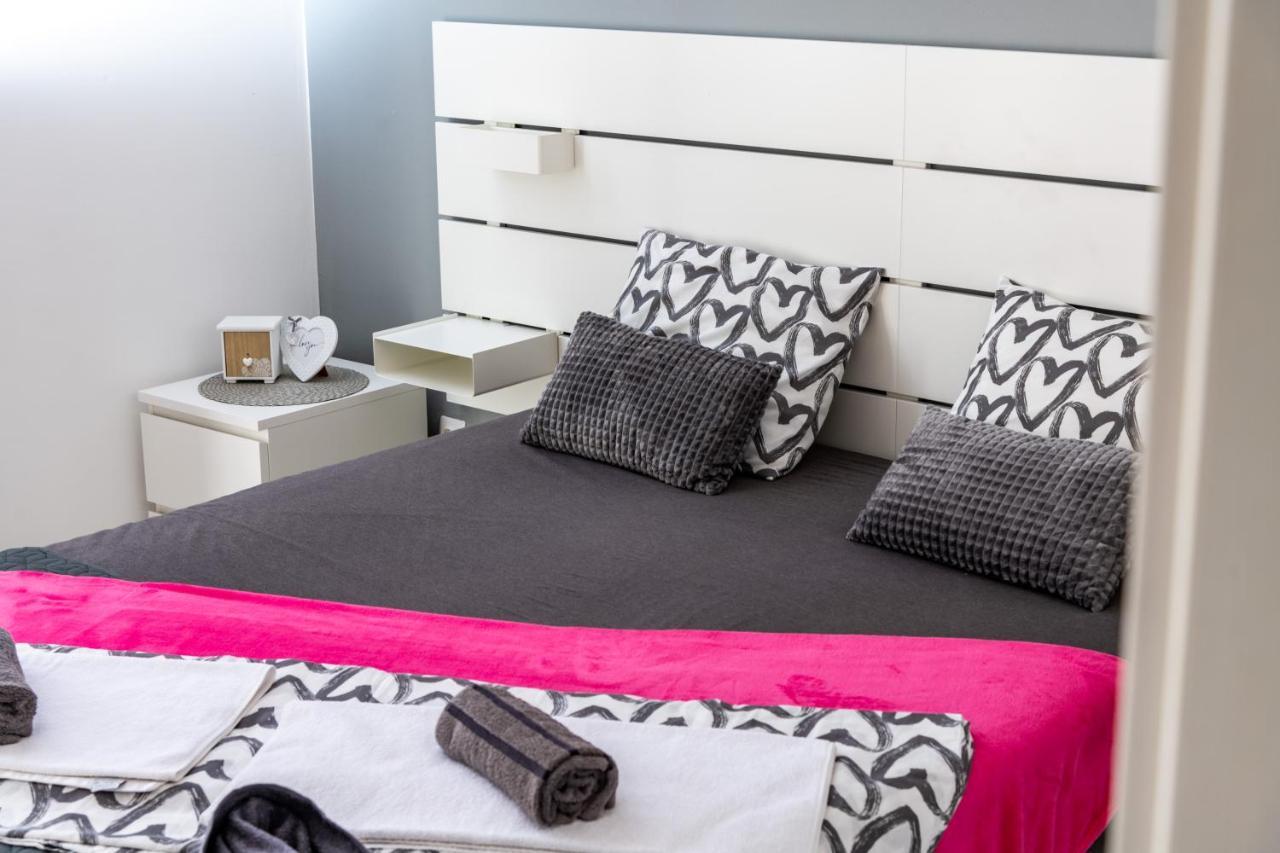 Amare Apartments Bobovisca Экстерьер фото